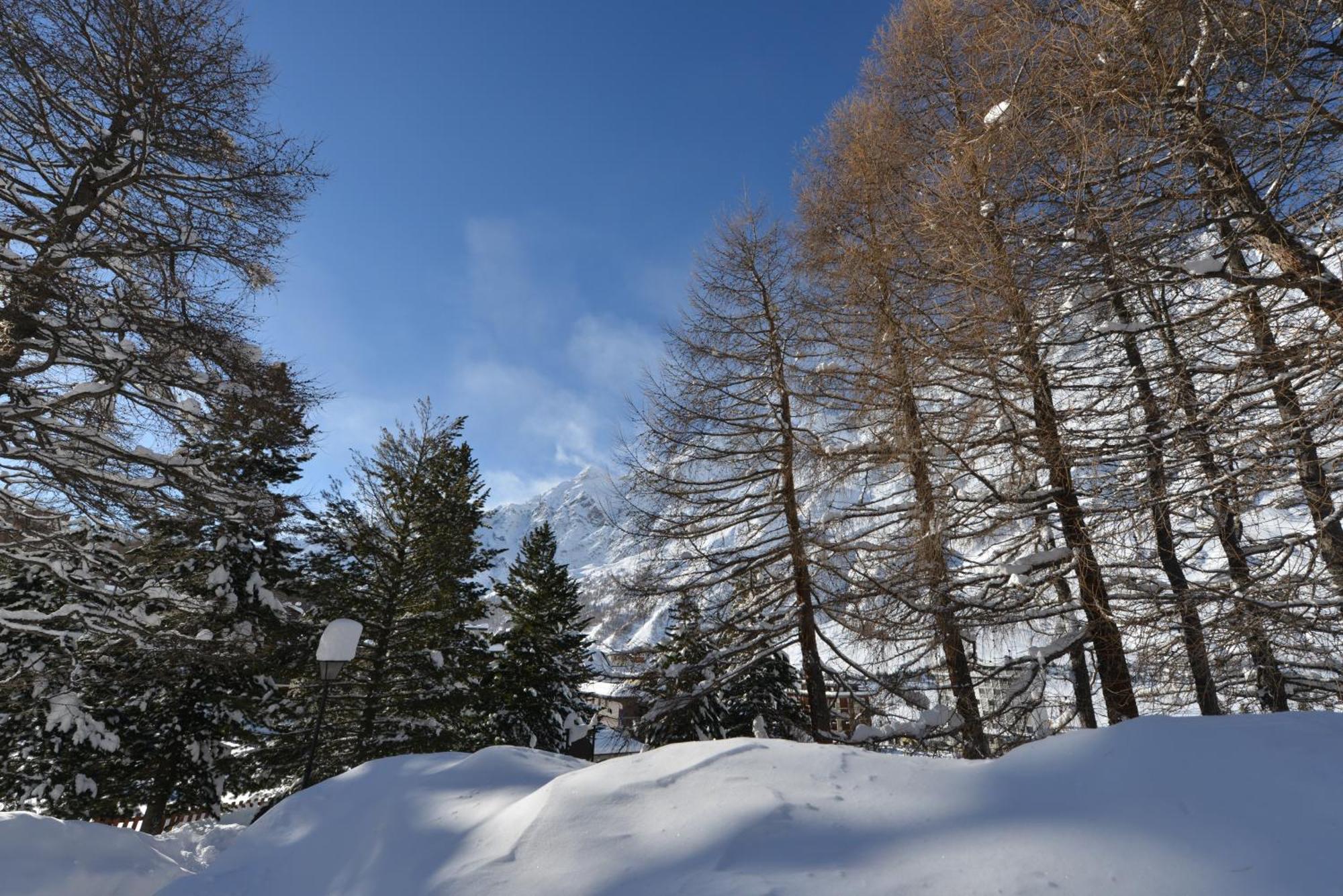 Mollino Rooms Breuil-Cervinia Luaran gambar