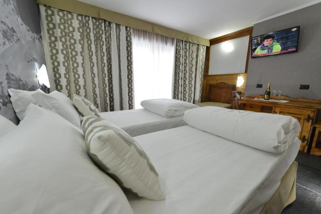 Mollino Rooms Breuil-Cervinia Luaran gambar