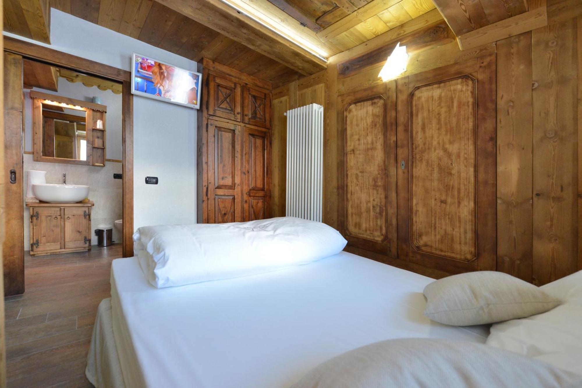 Mollino Rooms Breuil-Cervinia Luaran gambar