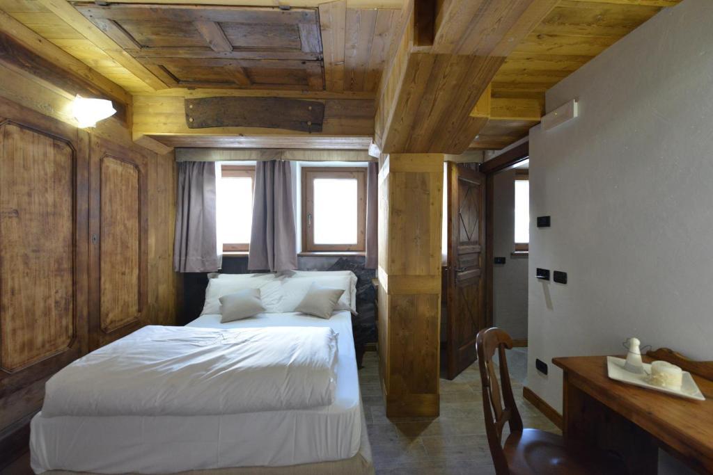 Mollino Rooms Breuil-Cervinia Bilik gambar